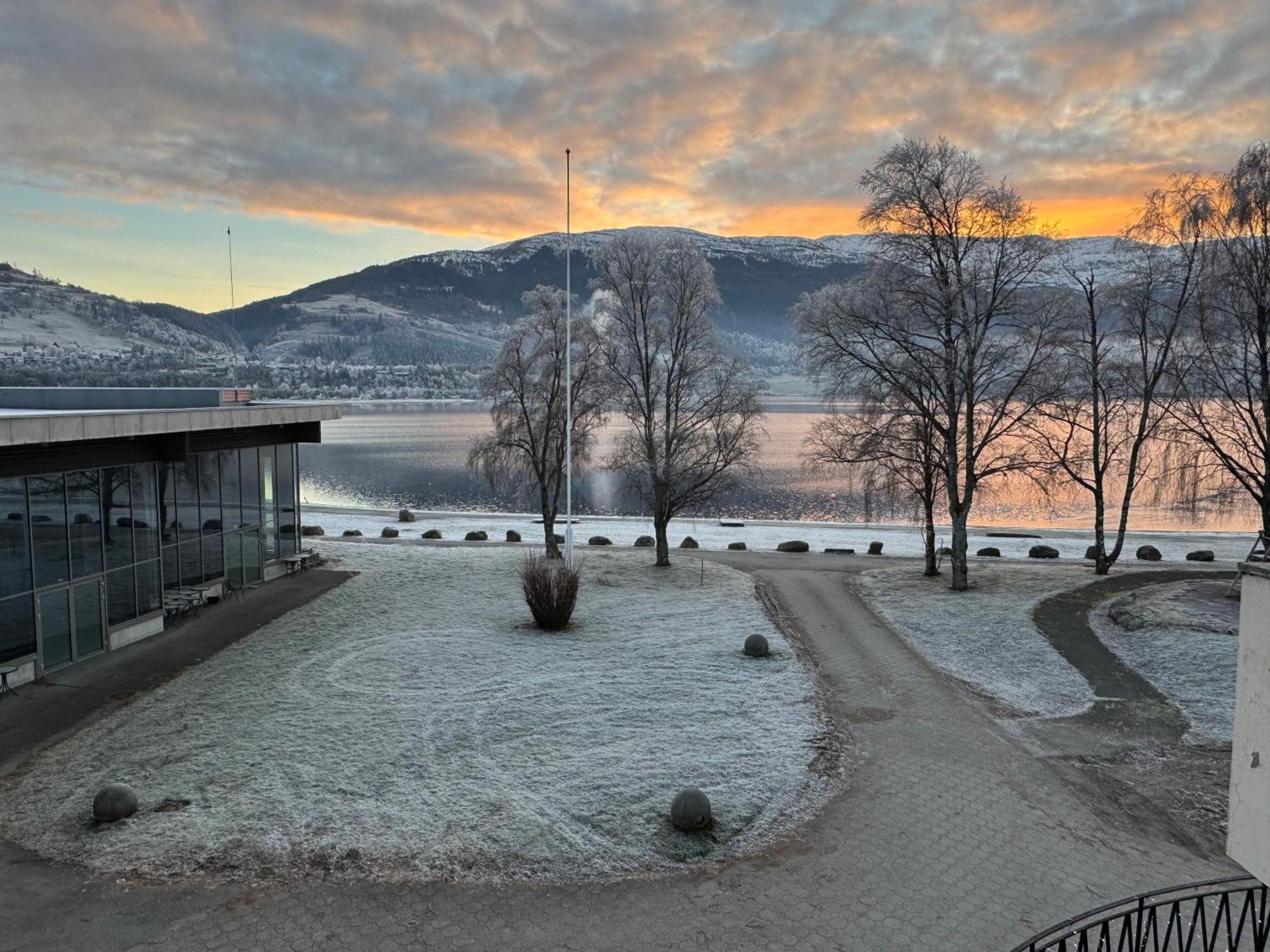 Park Hotel Vossevangen Exteriör bild